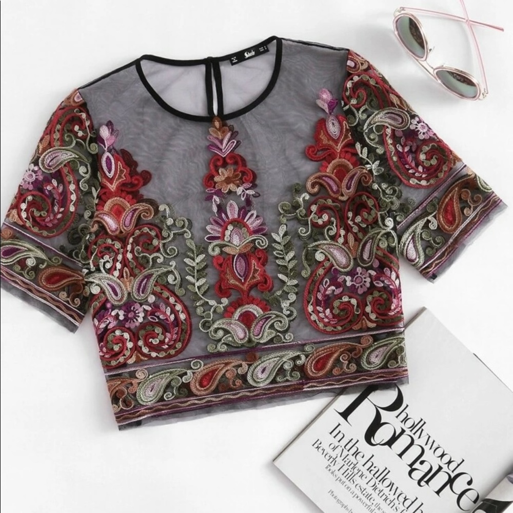Women top NWT Casual Short Sleeve Mesh Embroidery Shirt Ladies Loose See-Through